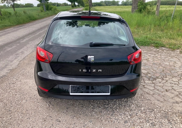 Seat Ibiza cena 25900 przebieg: 136000, rok produkcji 2015 z Maków Mazowiecki małe 172